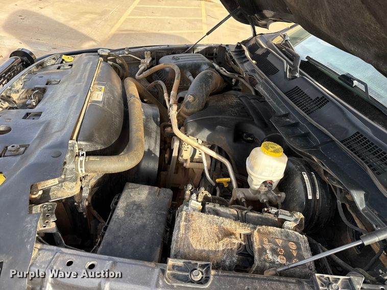 image for item ES5534 2019 RAM  1500 Ext. Cab pickup truck