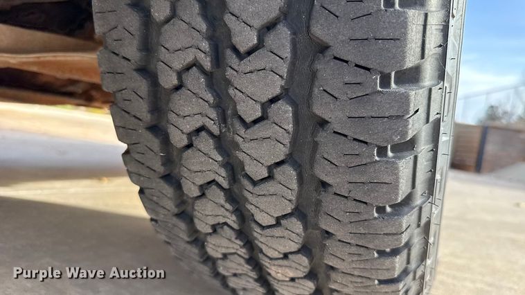 image for item ES5534 2019 RAM  1500 Ext. Cab pickup truck