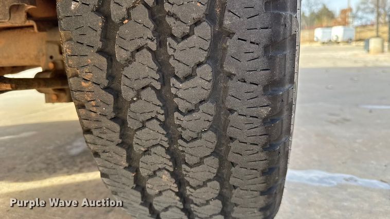 image for item ES5534 2019 RAM  1500 Ext. Cab pickup truck