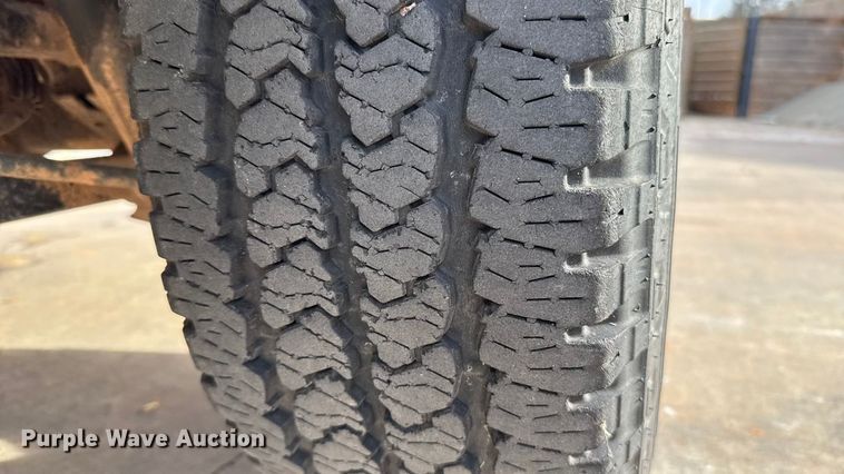 image for item ES5534 2019 RAM  1500 Ext. Cab pickup truck