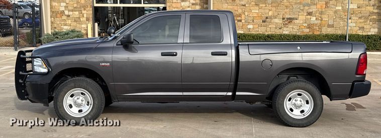 image for item ES5535 2019 RAM 1500 Ext. Cab pickup truck