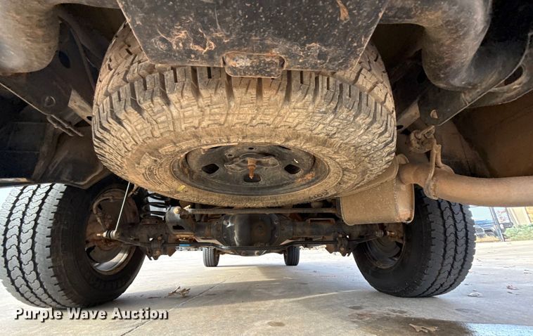 image for item ES5535 2019 RAM 1500 Ext. Cab pickup truck