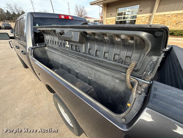 image for item ES5535 2019 RAM 1500 Ext. Cab pickup truck