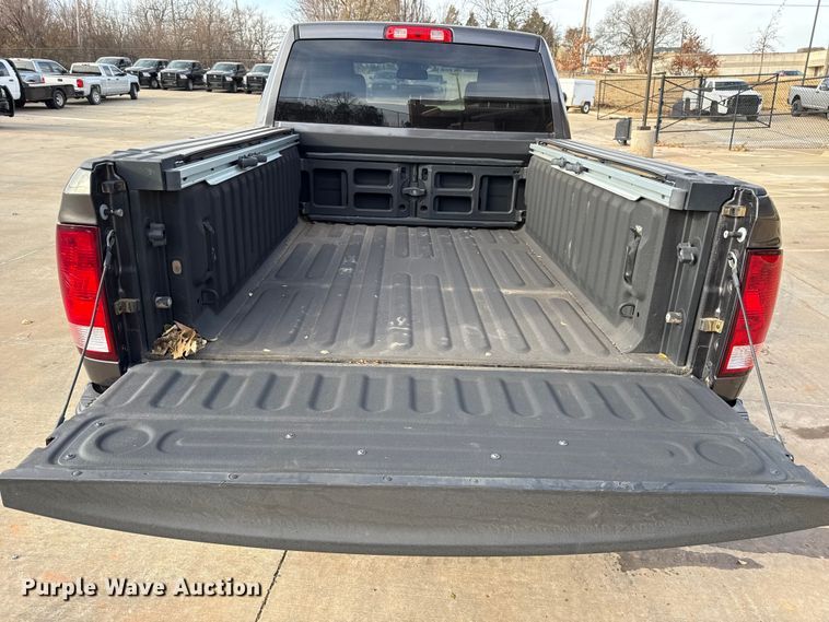 image for item ES5535 2019 RAM 1500 Ext. Cab pickup truck