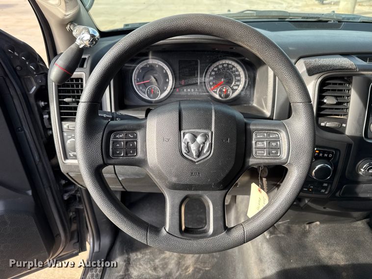 image for item ES5535 2019 RAM 1500 Ext. Cab pickup truck