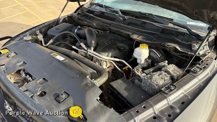 image for item ES5535 2019 RAM 1500 Ext. Cab pickup truck