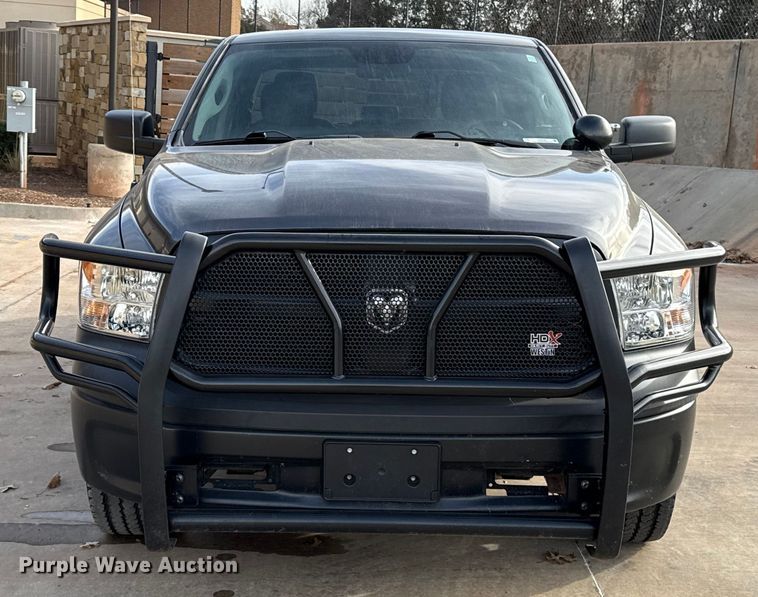 image for item ES5536 2021 RAM 1500 Ext. Cab pickup truck