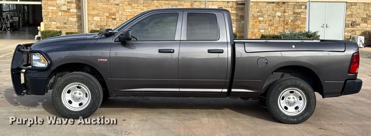 image for item ES5536 2021 RAM 1500 Ext. Cab pickup truck