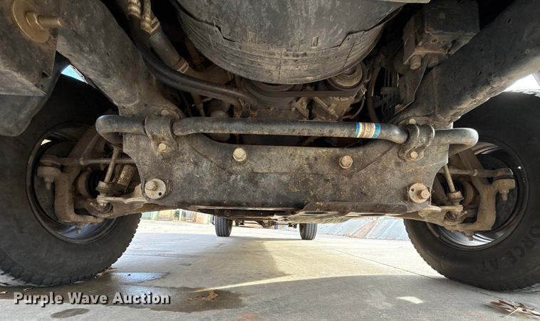 image for item ES5536 2021 RAM 1500 Ext. Cab pickup truck