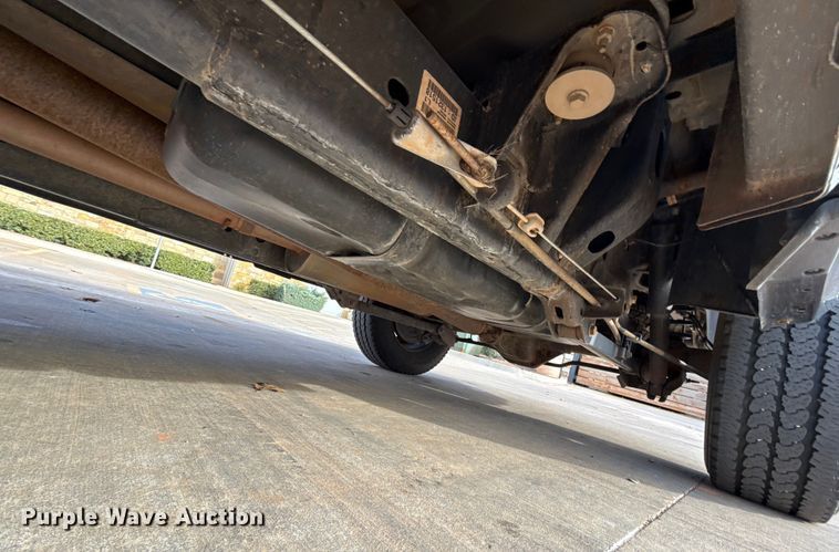 image for item ES5536 2021 RAM 1500 Ext. Cab pickup truck