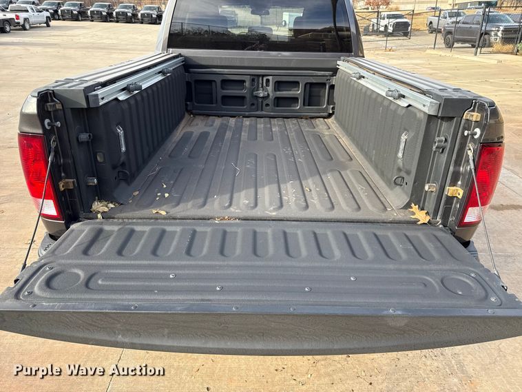 image for item ES5536 2021 RAM 1500 Ext. Cab pickup truck