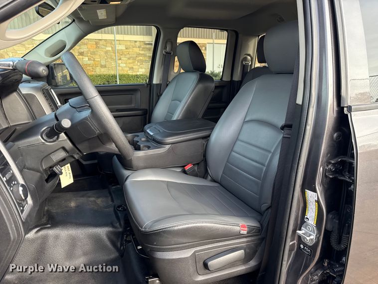 image for item ES5536 2021 RAM 1500 Ext. Cab pickup truck