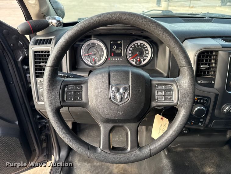 image for item ES5536 2021 RAM 1500 Ext. Cab pickup truck