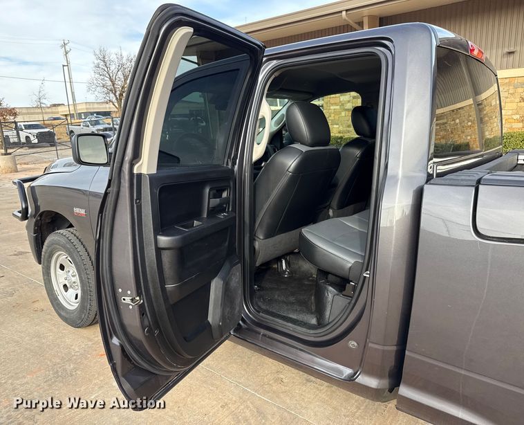 image for item ES5536 2021 RAM 1500 Ext. Cab pickup truck