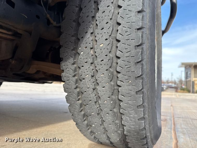 image for item ES5536 2021 RAM 1500 Ext. Cab pickup truck