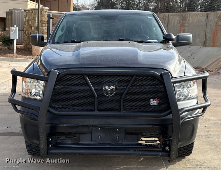 image for item ES5537 2021 RAM 1500 Ext. Cab pickup truck