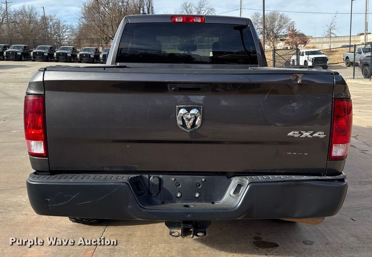 image for item ES5537 2021 RAM 1500 Ext. Cab pickup truck