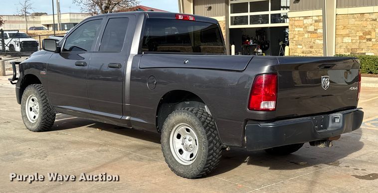 image for item ES5537 2021 RAM 1500 Ext. Cab pickup truck