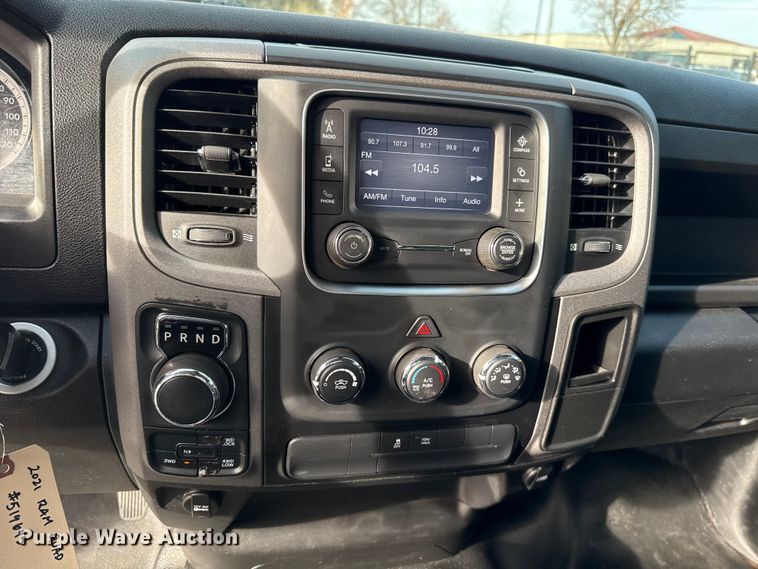 image for item ES5537 2021 RAM 1500 Ext. Cab pickup truck