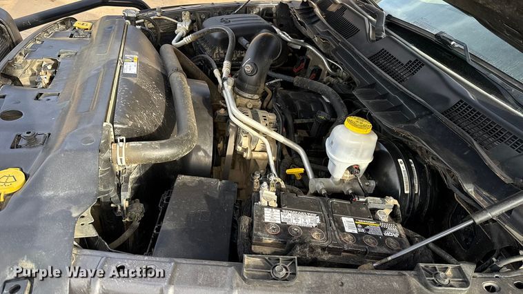 image for item ES5537 2021 RAM 1500 Ext. Cab pickup truck