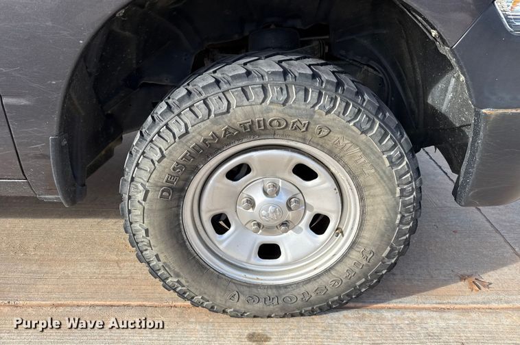 image for item ES5537 2021 RAM 1500 Ext. Cab pickup truck