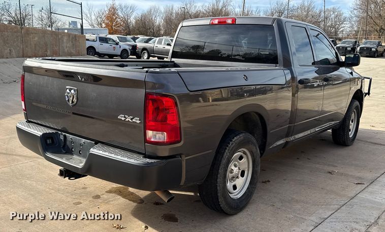 image for item ES5538 2019 RAM 1500 Ext. Cab pickup truck