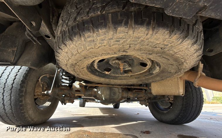 image for item ES5538 2019 RAM 1500 Ext. Cab pickup truck