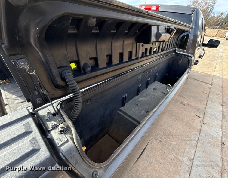 image for item ES5538 2019 RAM 1500 Ext. Cab pickup truck