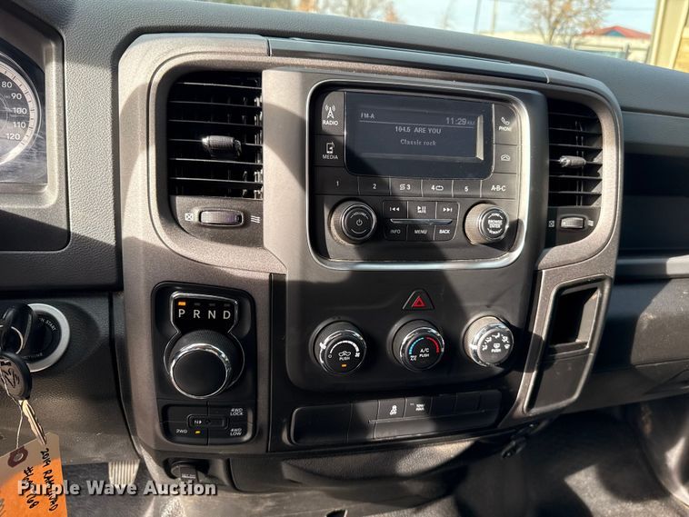 image for item ES5538 2019 RAM 1500 Ext. Cab pickup truck