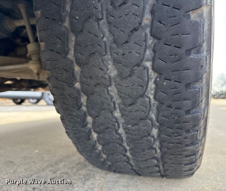 image for item ES5538 2019 RAM 1500 Ext. Cab pickup truck