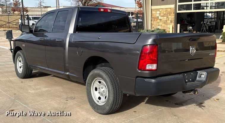 image for item ES5539 2019 RAM 1500 Ext. Cab pickup truck