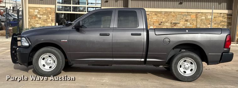 image for item ES5539 2019 RAM 1500 Ext. Cab pickup truck