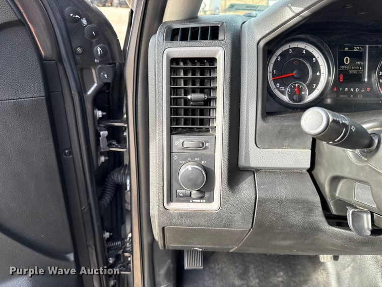 image for item ES5539 2019 RAM 1500 Ext. Cab pickup truck