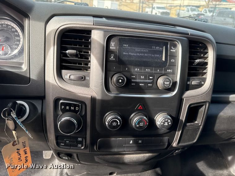 image for item ES5539 2019 RAM 1500 Ext. Cab pickup truck