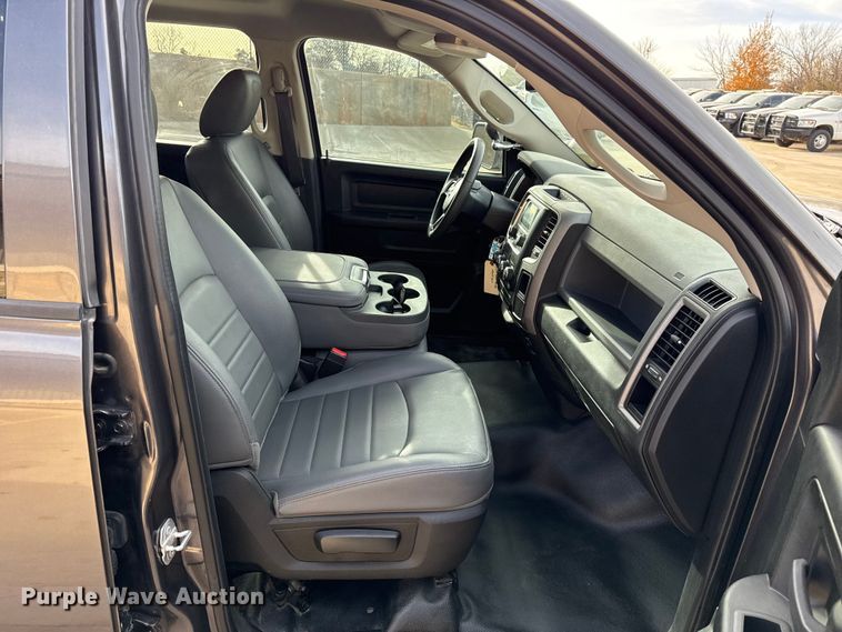 image for item ES5539 2019 RAM 1500 Ext. Cab pickup truck