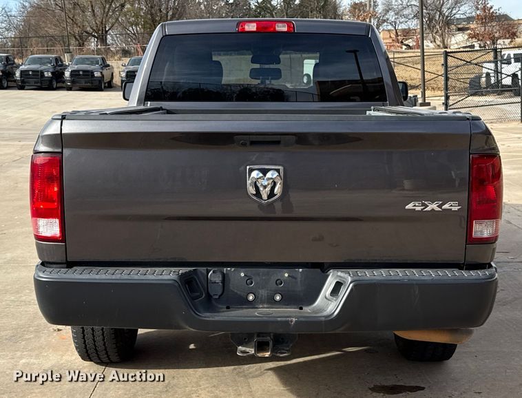 image for item ES5540 2019 RAM 1500 Ext. Cab pickup truck