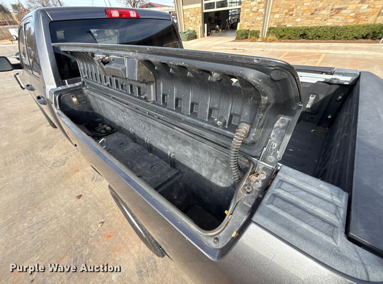 image for item ES5540 2019 RAM 1500 Ext. Cab pickup truck