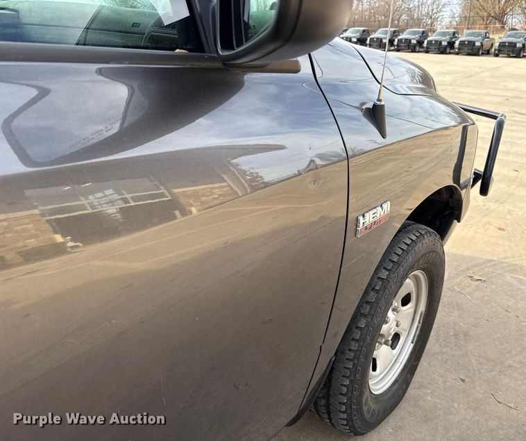 image for item ES5540 2019 RAM 1500 Ext. Cab pickup truck