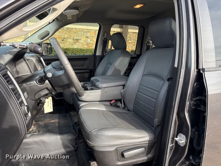 image for item ES5540 2019 RAM 1500 Ext. Cab pickup truck