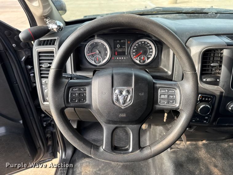 image for item ES5540 2019 RAM 1500 Ext. Cab pickup truck