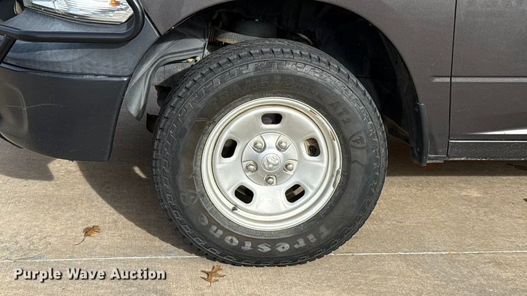 image for item ES5540 2019 RAM 1500 Ext. Cab pickup truck