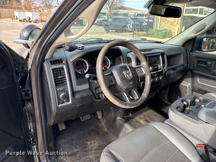 image for item ES5541 2020 RAM 1500 Ext. Cab pickup truck