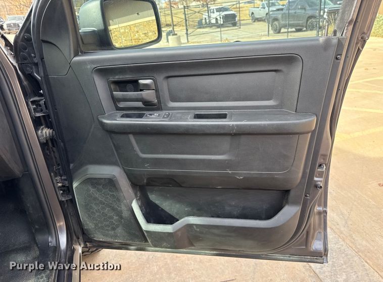 image for item ES5541 2020 RAM 1500 Ext. Cab pickup truck