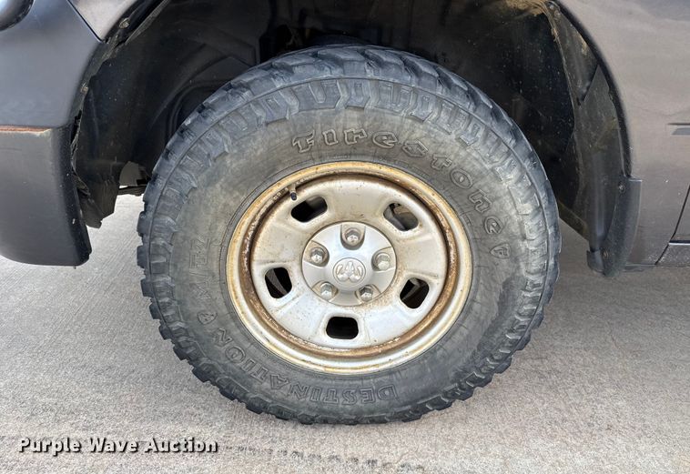 image for item ES5541 2020 RAM 1500 Ext. Cab pickup truck