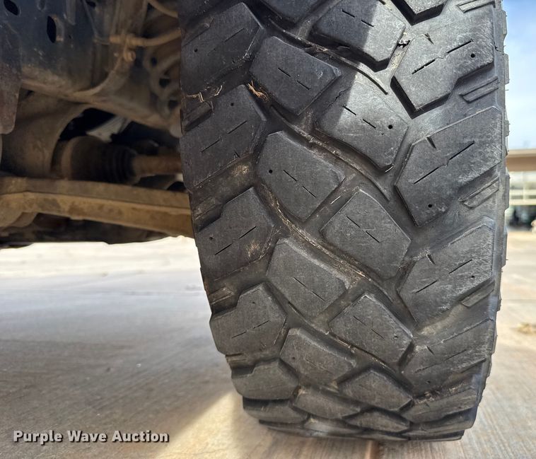 image for item ES5541 2020 RAM 1500 Ext. Cab pickup truck