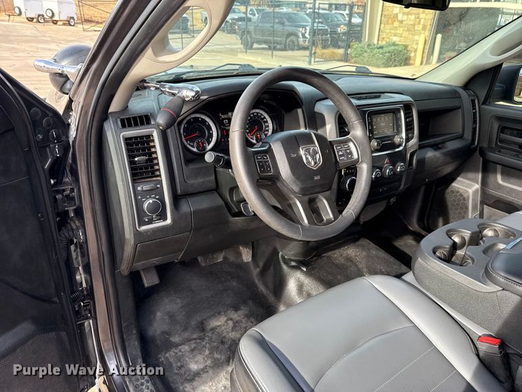 image for item ES5542 2021 RAM 1500 Ext. Cab pickup truck