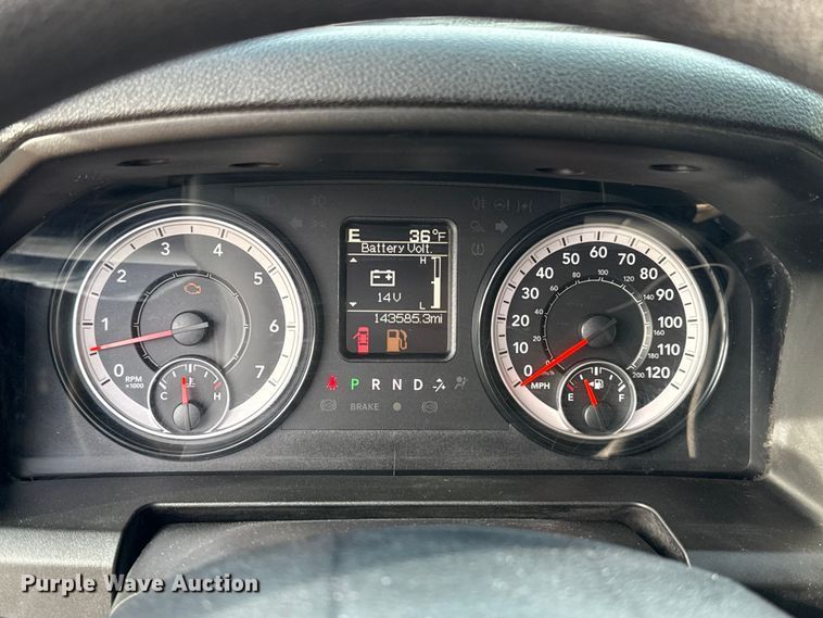 image for item ES5542 2021 RAM 1500 Ext. Cab pickup truck