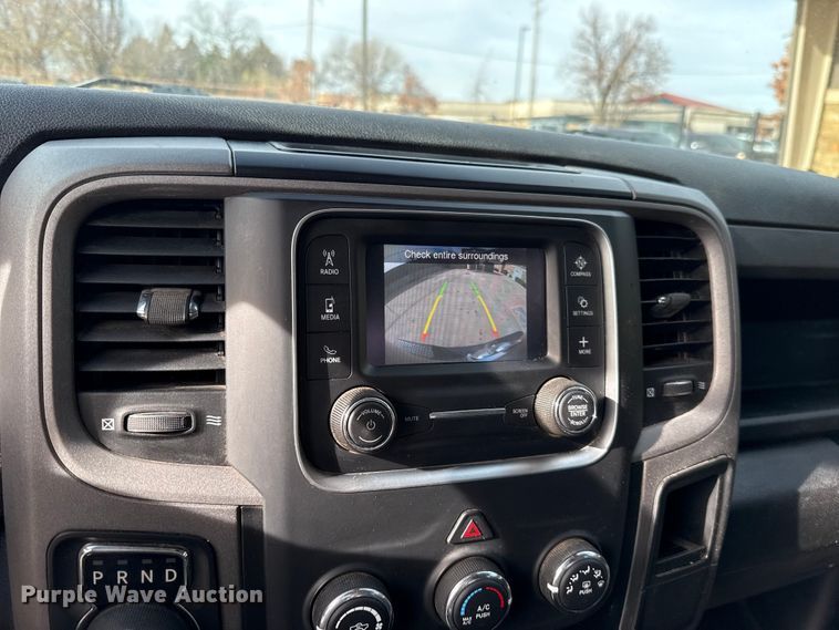 image for item ES5542 2021 RAM 1500 Ext. Cab pickup truck