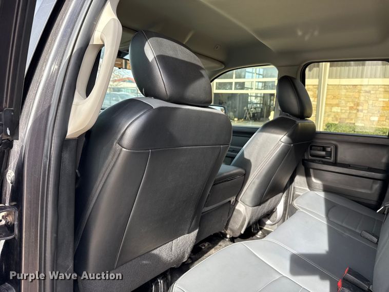 image for item ES5542 2021 RAM 1500 Ext. Cab pickup truck