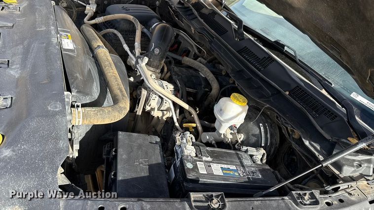 image for item ES5542 2021 RAM 1500 Ext. Cab pickup truck